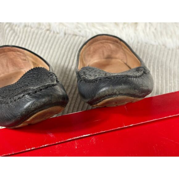 UGG Clair Perforated Leather Slip-on Loafers Driving Shoes Size 7 Black - Picture 3 of 8